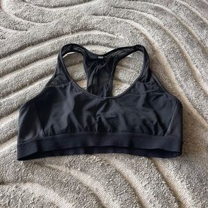 Black alo sports bra